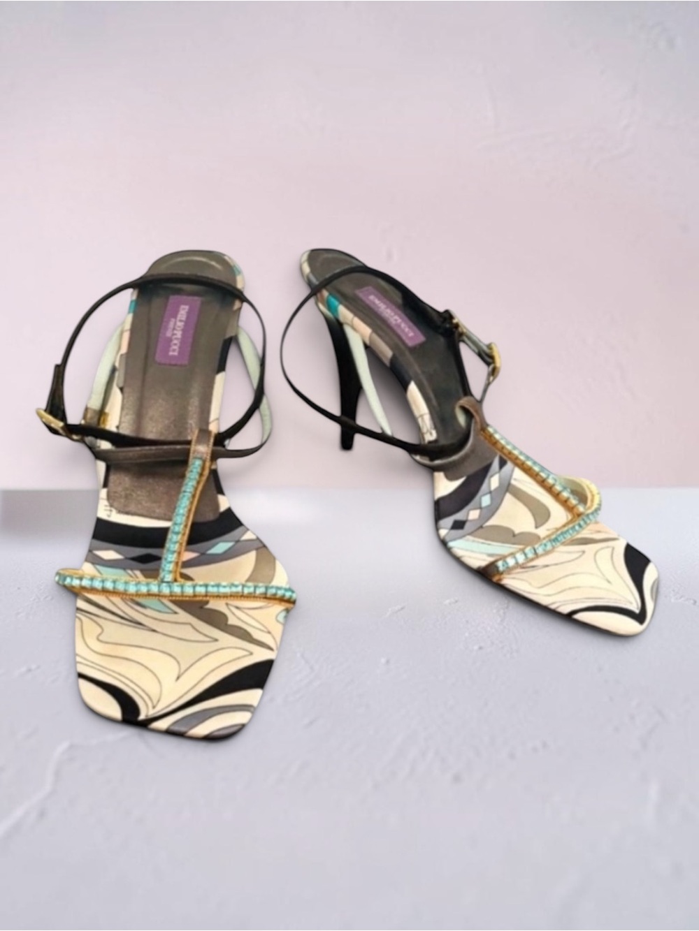 EMILIO PUCCI Jewel Rhinestone Sandals
Size 41